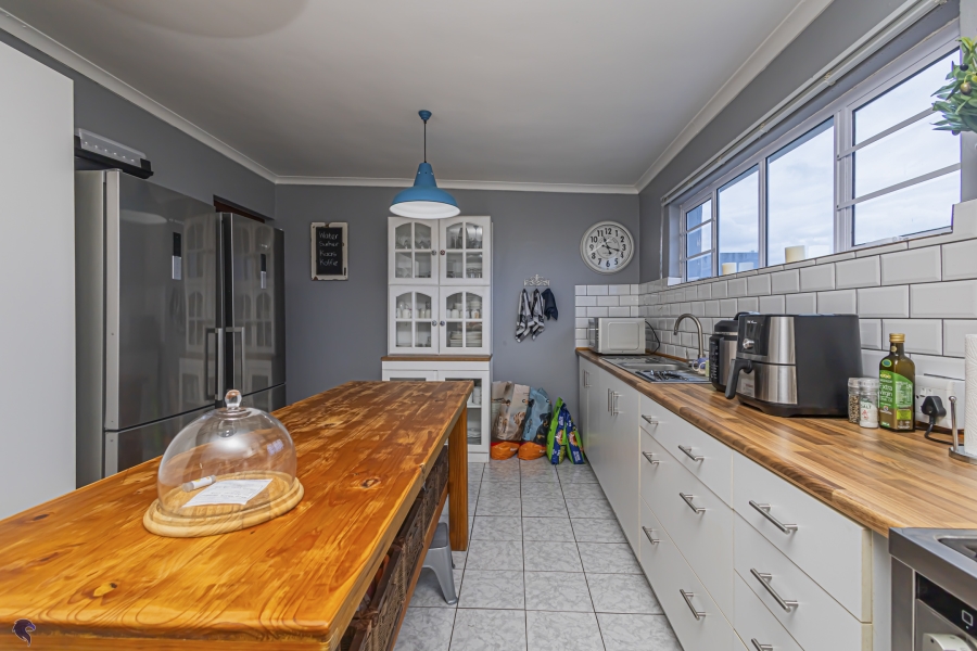 4 Bedroom Property for Sale in Long Acres Country Estate Western Cape